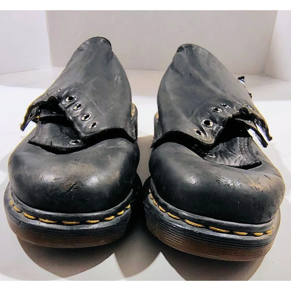Dr Martens Mens Black Leather Vintage Sz 10US 1460 Made in England 8 Eyelet 9UK